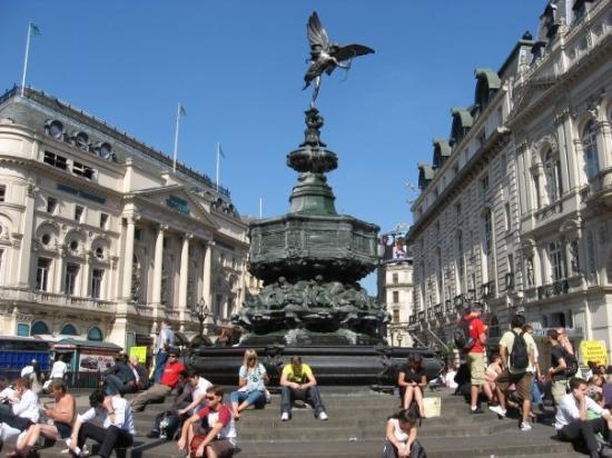 eros-statue-picadilly
